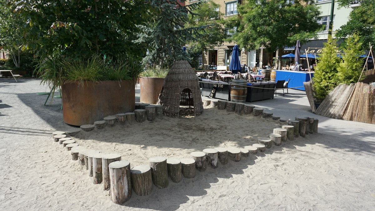 Best Sandpit for Toddlers: Step2 vs Little Tikes 2026